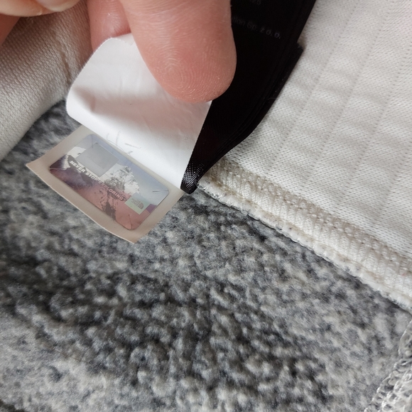The North Face jacket with Sherpa fleece lining Cream And Gray Size Small - Picture 5 of 7